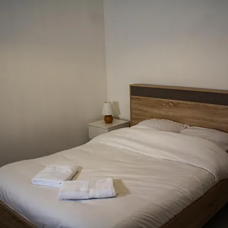 Apartamento Cabana&les Débuts Du Les Avanchers